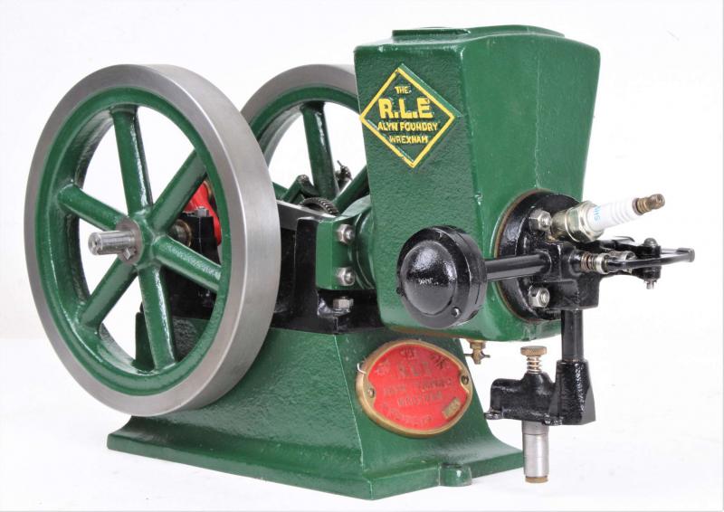 Alyn Foundry "RLE" hopper-cooled open crank engine