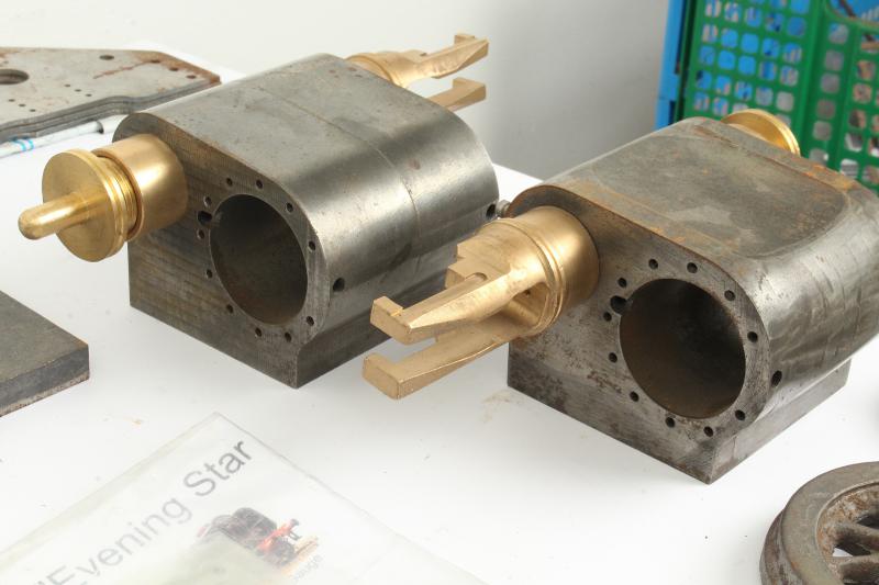 5 inch gauge BR 9F 2-10-0 parts & castings