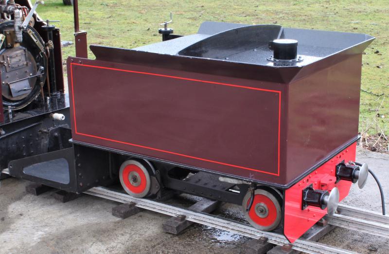 7 1/4 inch narrow gauge "Sweet William" 0-4-2T with tender