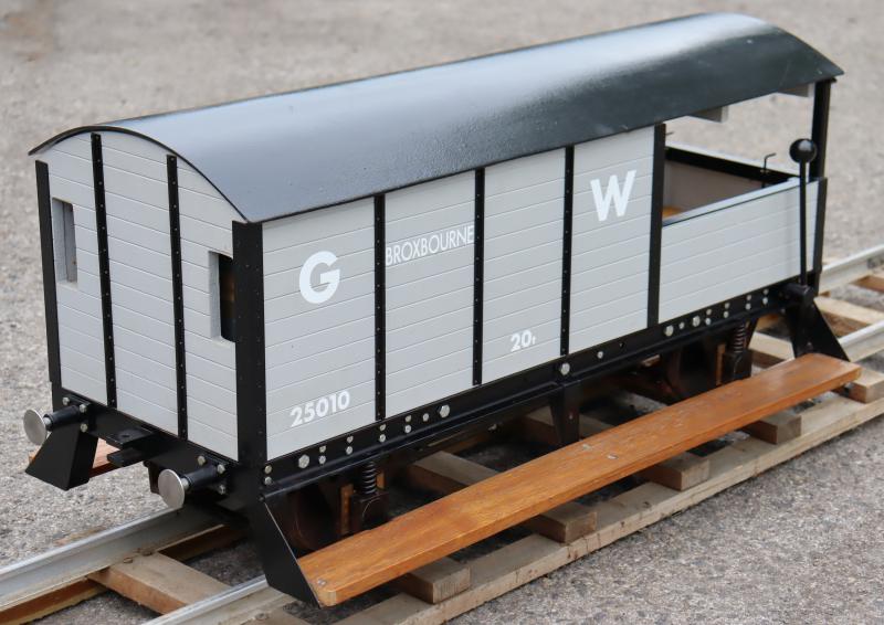 7 1/4 inch gauge GWR "Toad" brake van