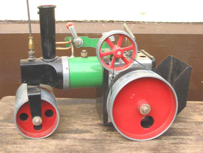 Mamod SR1a steam roller, unused