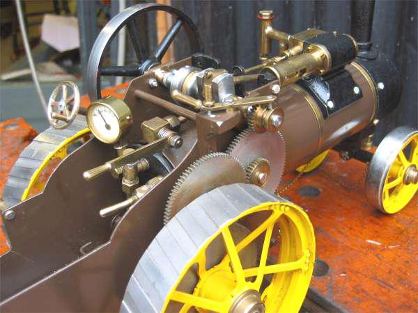 3/4 inch scale spirit-fired traction engine