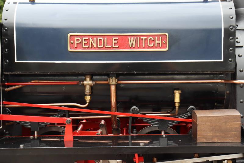 7 1/4 inch narrow gauge Hunslet 0-4-0ST "Pendle Witch"