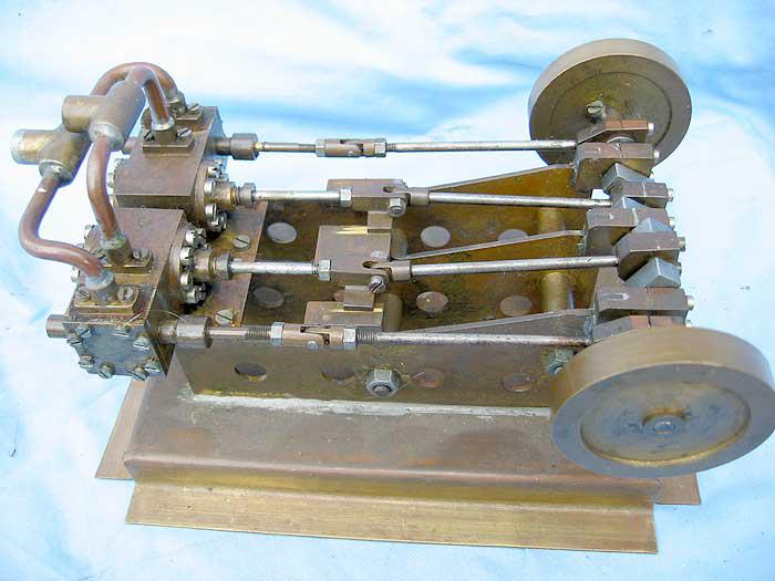 Cutaway Stuart engine
