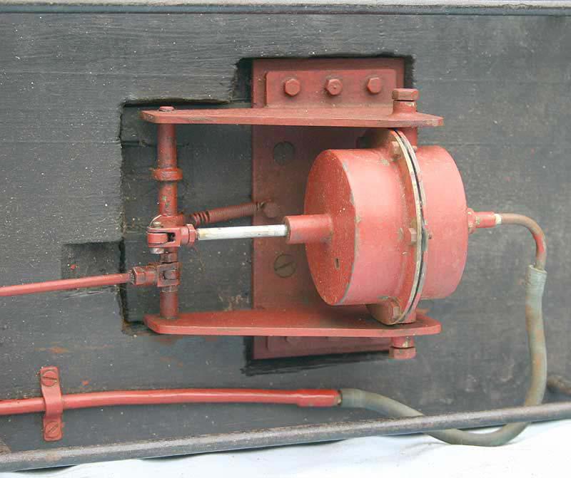 3 1/2 inch gauge vacuum braked driving trolley