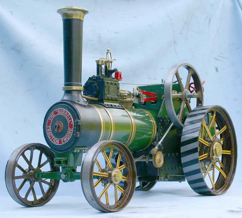 Maxitrak 1 inch scale agricultural traction engine