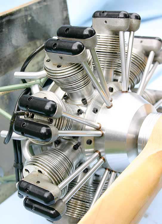 9 cylinder radial aero engine