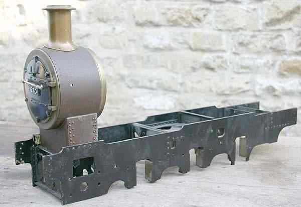 5 inch gauge 0-6-0 locomotive frames and misc castings