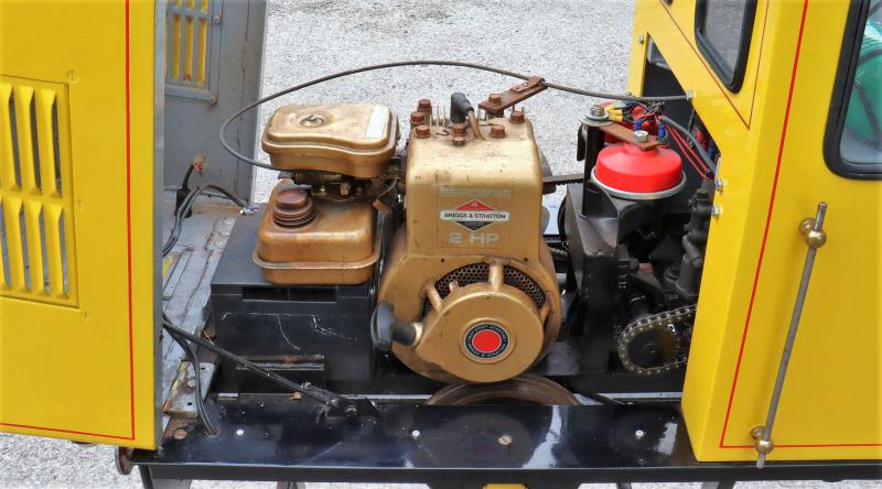 7 1/4 inch narrow gauge petrol hydraulic shunter