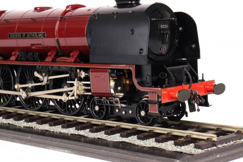 Gauge 1 Aster "Duchess of Sutherland" with display case
