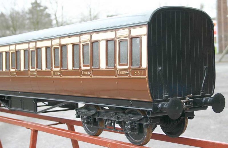 Aristocraft GWR coach unbraked