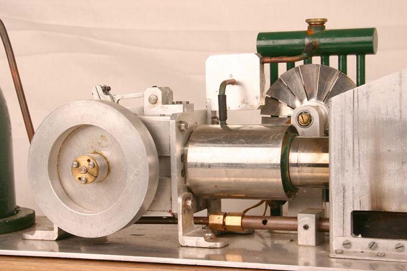 Stirling Silver II hot air engine