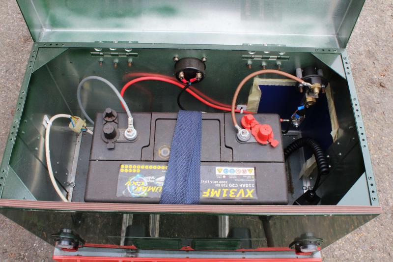 7 1/4 inch narrow gauge battery-electric