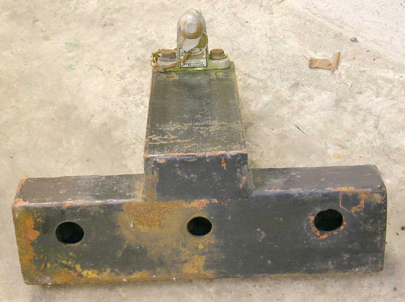Aveling roller tow-hitch