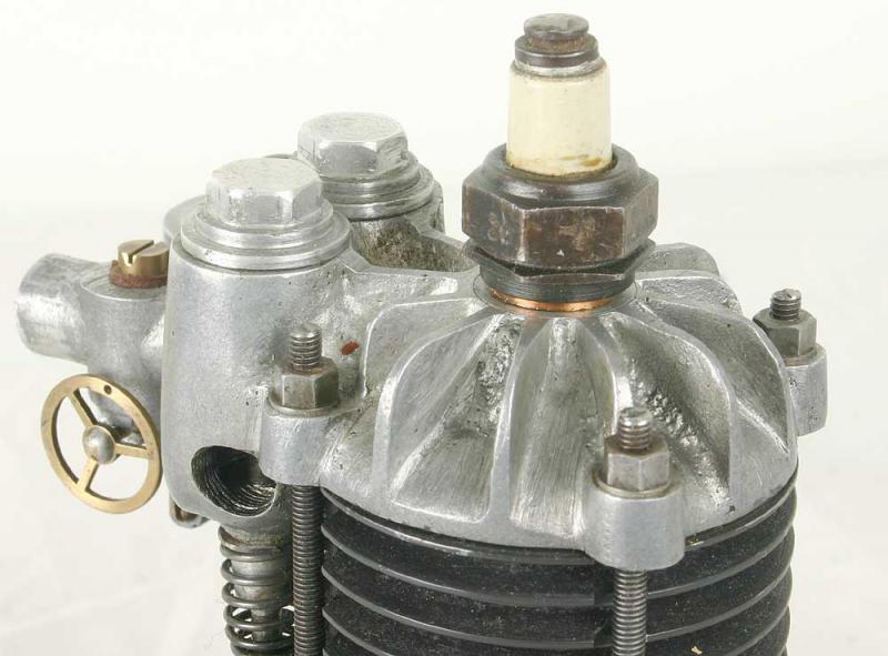 Side valve IC engine air cooled