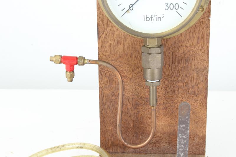 Boiler test pump with 0-300psi gauge