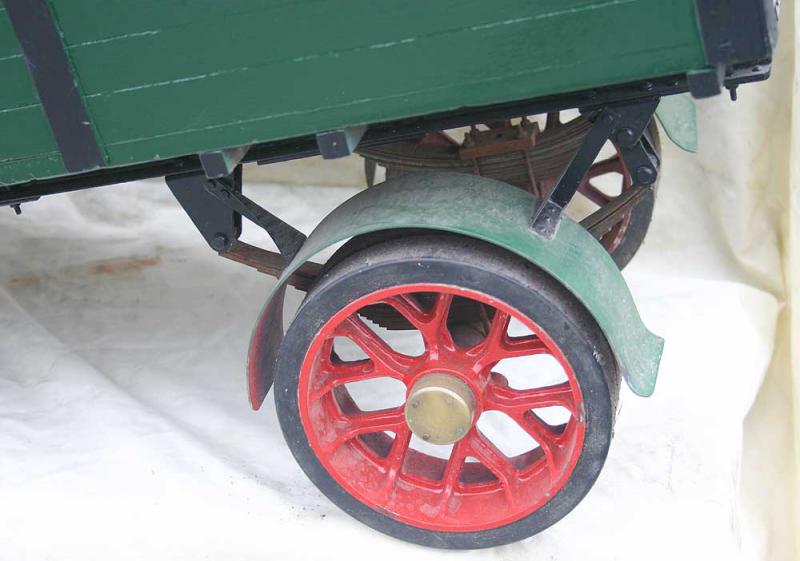 Dismantled 2 inch scale Clayton wagon
