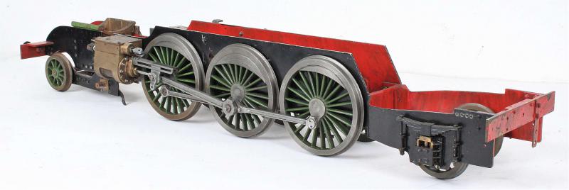 3 1/2 inch gauge "Hielan Lassie" chassis & tender