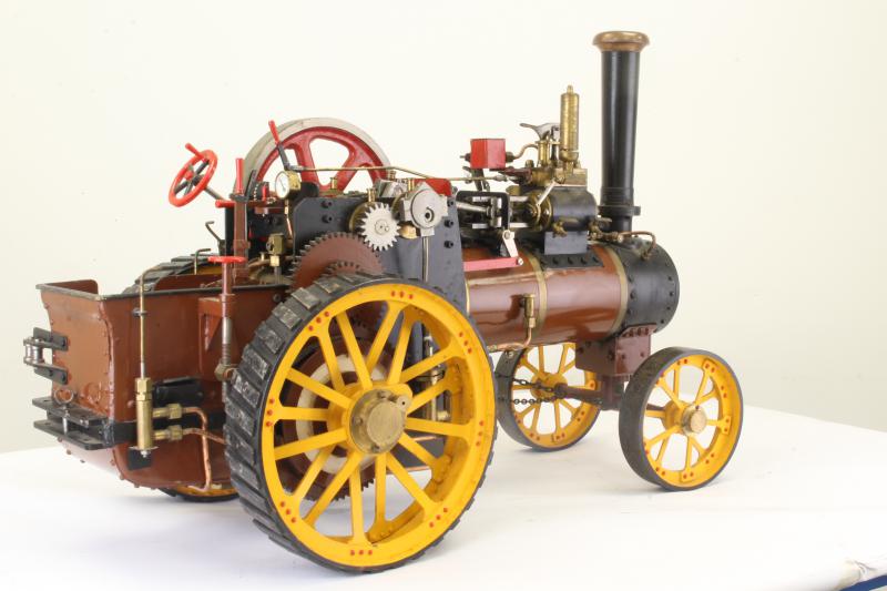 1 1/2 inch scale freelance four shaft traction engine