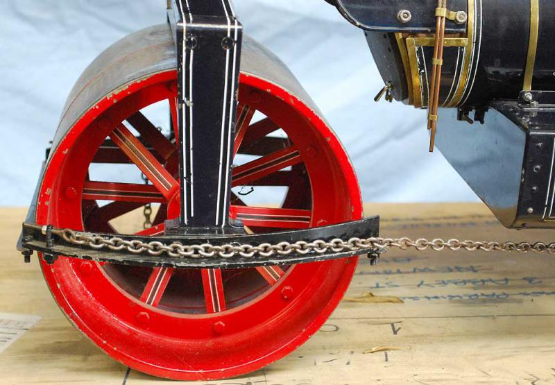 2 inch scale Aveling & Porter steam roller