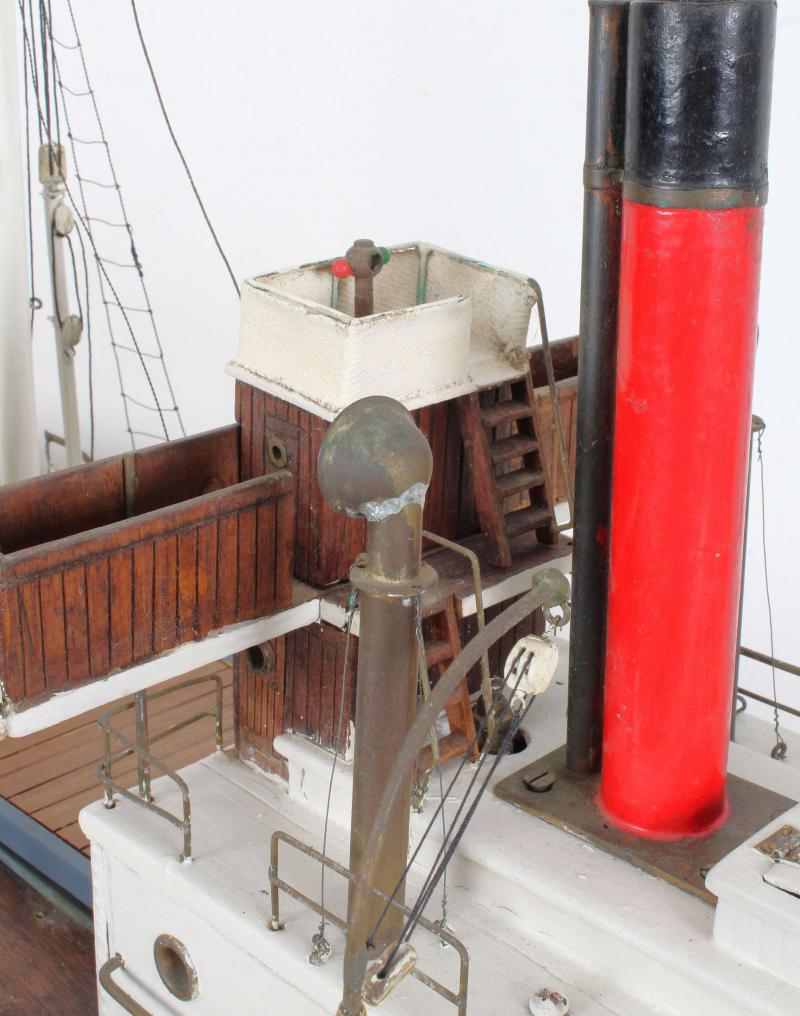 Steam tug with Stuart ST engine