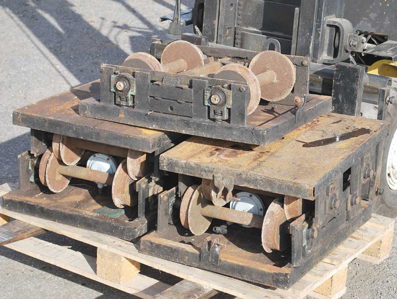 10 1/4 inch gauge articulated four coach set