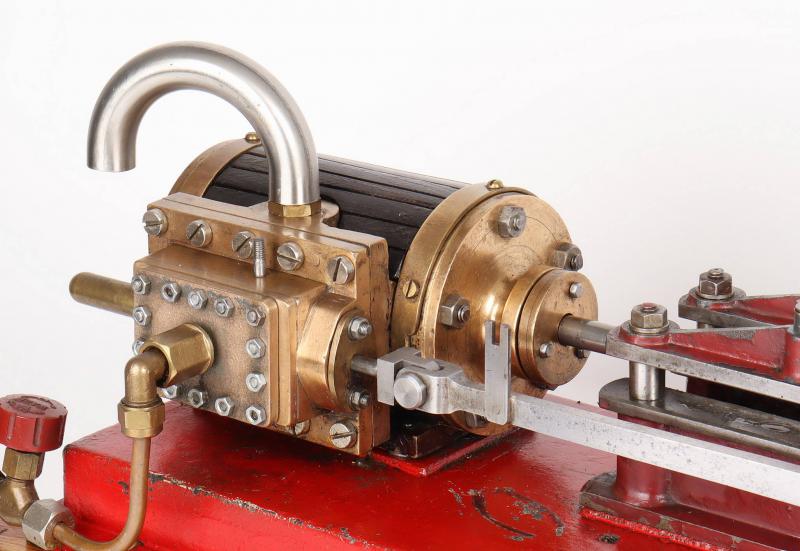 Vintage horizontal engine
