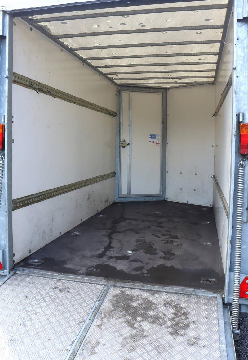 Ifor Williams BV105 twin axle box van trailer