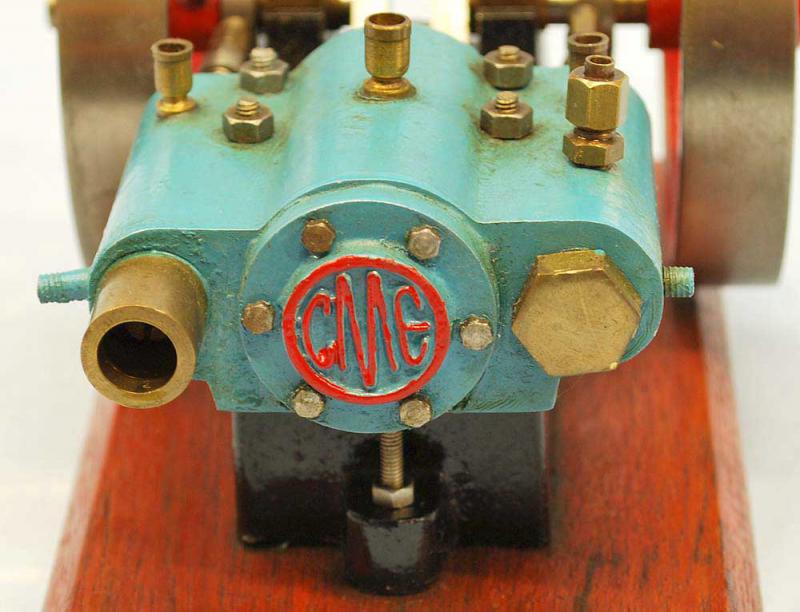 CMG horizontal cam-operated engine