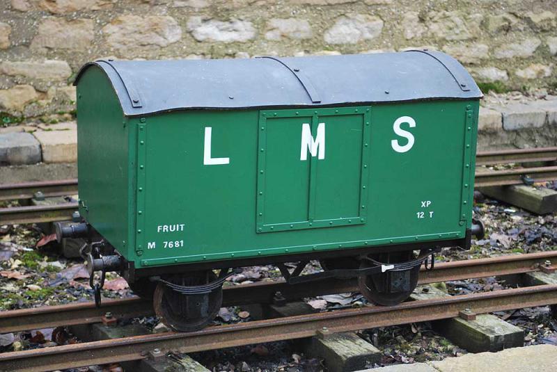 7 1/4 inch gauge box van(Green LMS)