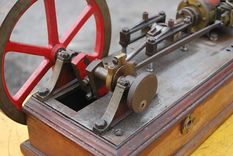 Old horizontal mill engine