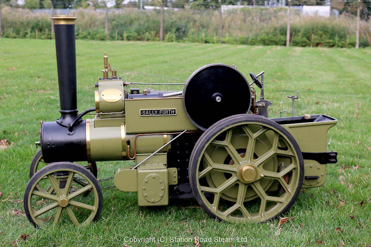 Maxitrak 3 inch scale Aveling traction engine