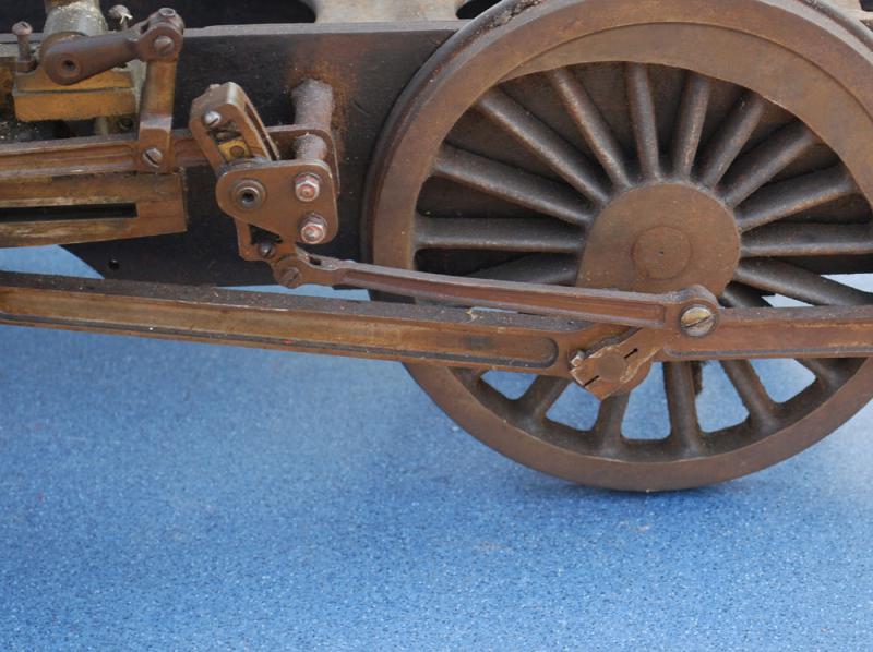 5 inch gauge Walschaert's gear 4-4-0