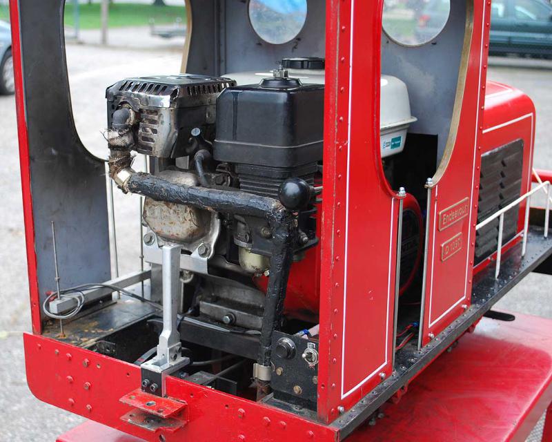 7 1/4 inch gauge petrol hydraulic shunter  