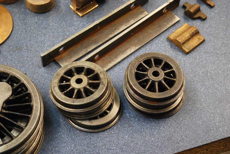 Quantity machined castings for 3 1/2 inch gauge Stanier 2-6-4T
