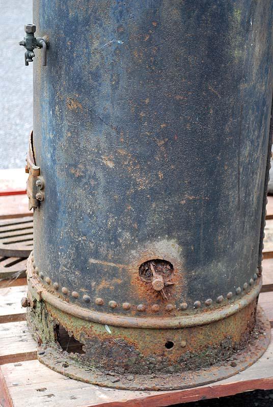 Vertical coal-fired boiler  