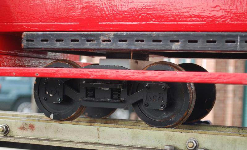 5 inch gauge red bogie passenger truck