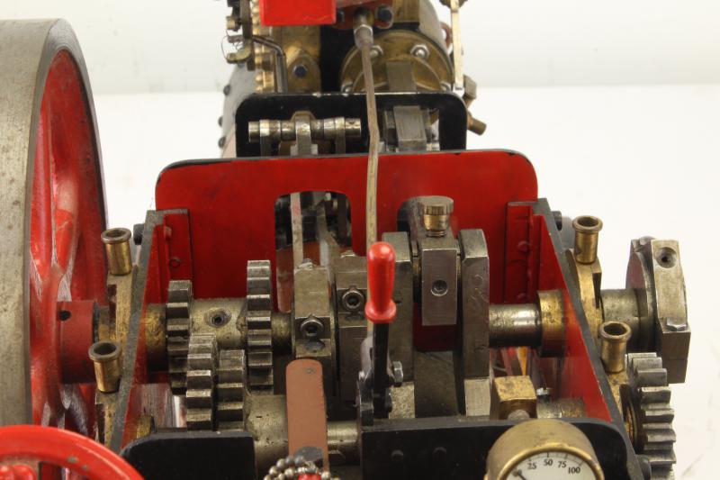 1 1/2 inch scale freelance four shaft traction engine