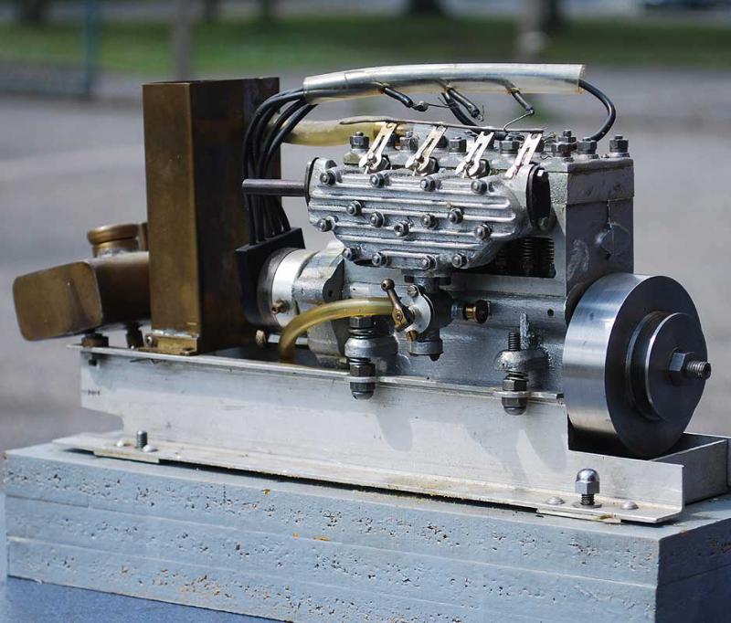 Westbury Seal 4 cylinder engine
