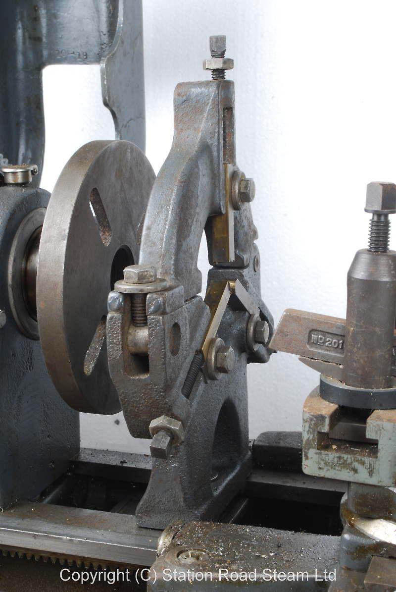Atlas lathe with faceplate & steady