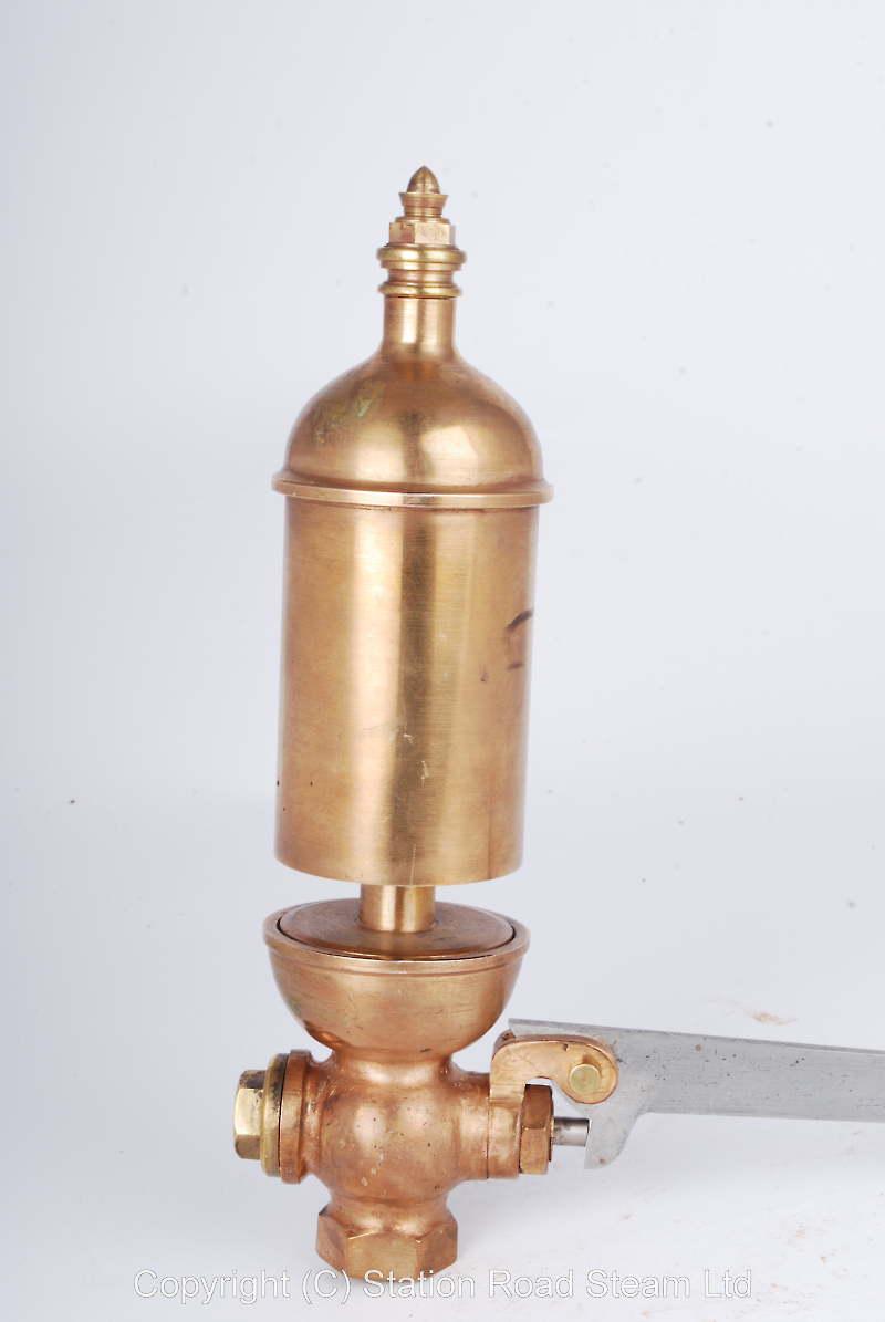 Whistle with valve