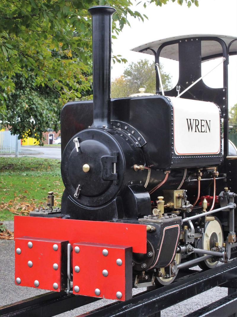 7 1/4 inch gauge "Wren" 0-4-0ST with slate wagon 