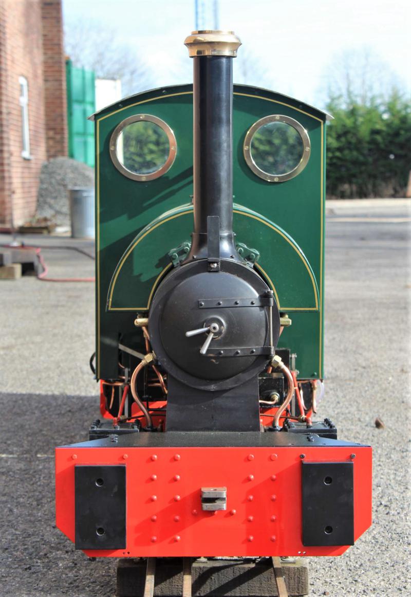 7 1/4 inch gauge "Sweet William" 0-4-0ST with tender