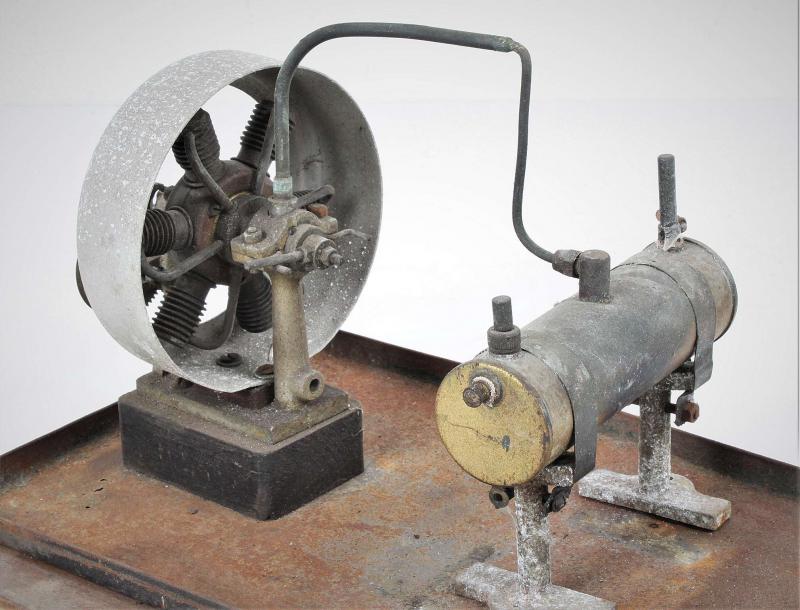 Six cylinder rotary steam engine with boiler