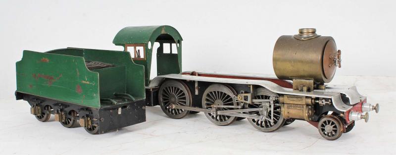 2 1/2 inch gauge V2 Green Arrow chassis/tender
