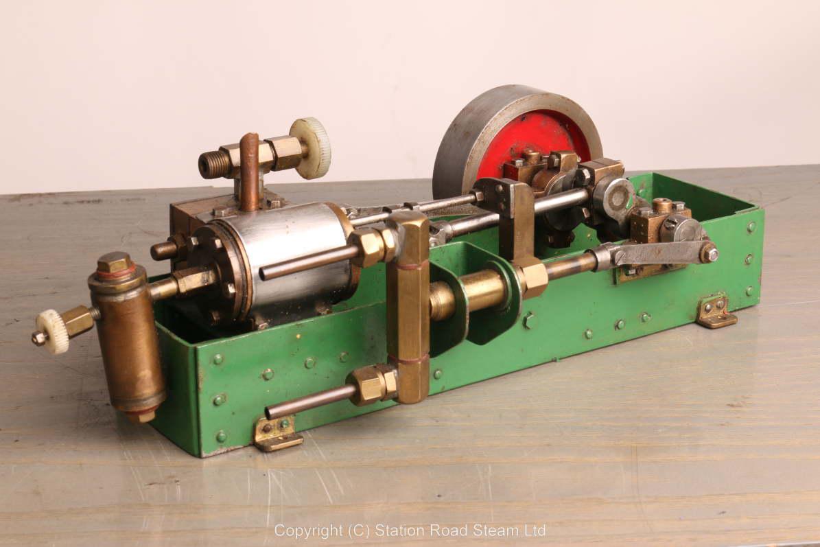 Single cylinder scratch-built stationary engine