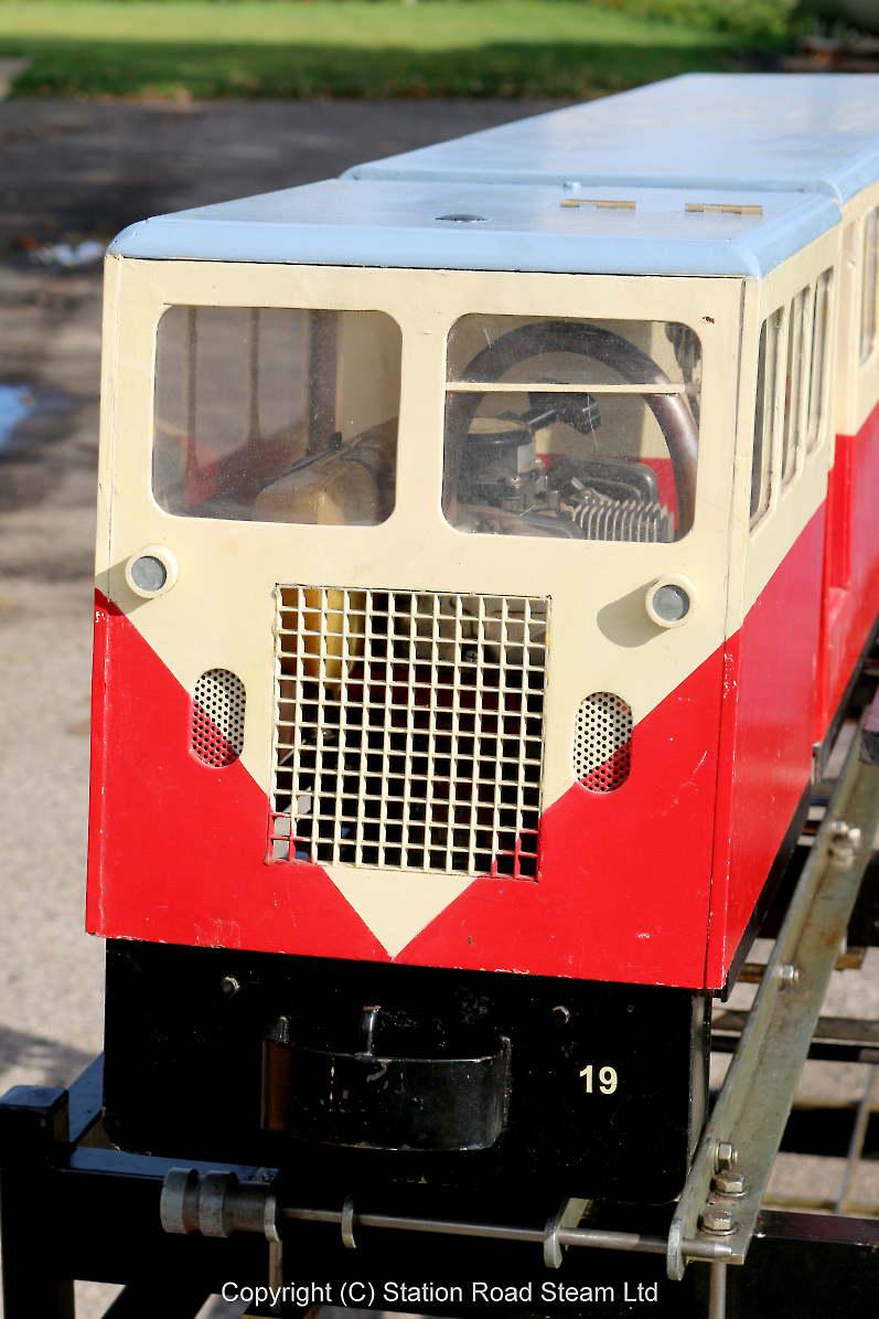 5 inch gauge petrol-engined Railcar