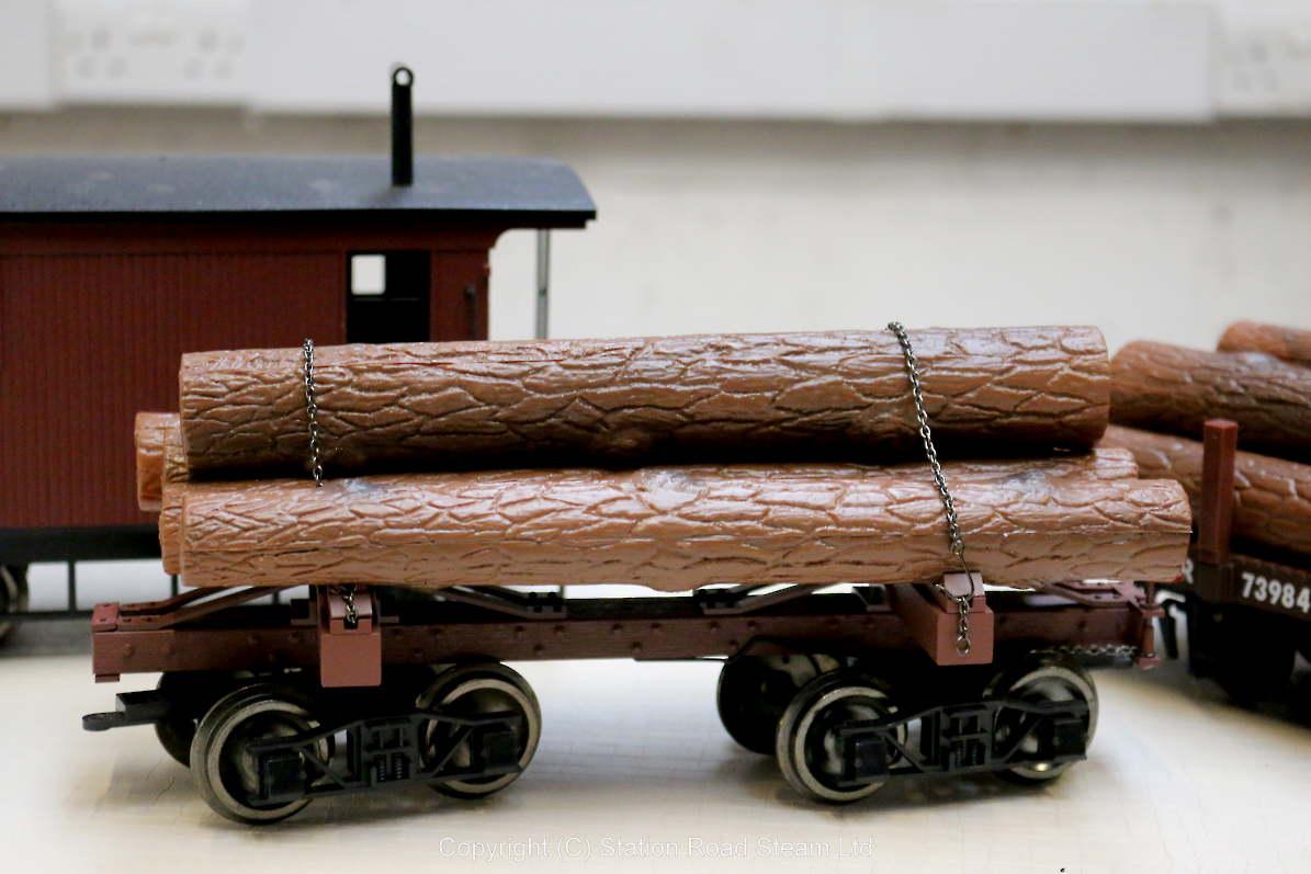 Three cylinder Accucraft Shay + wagons