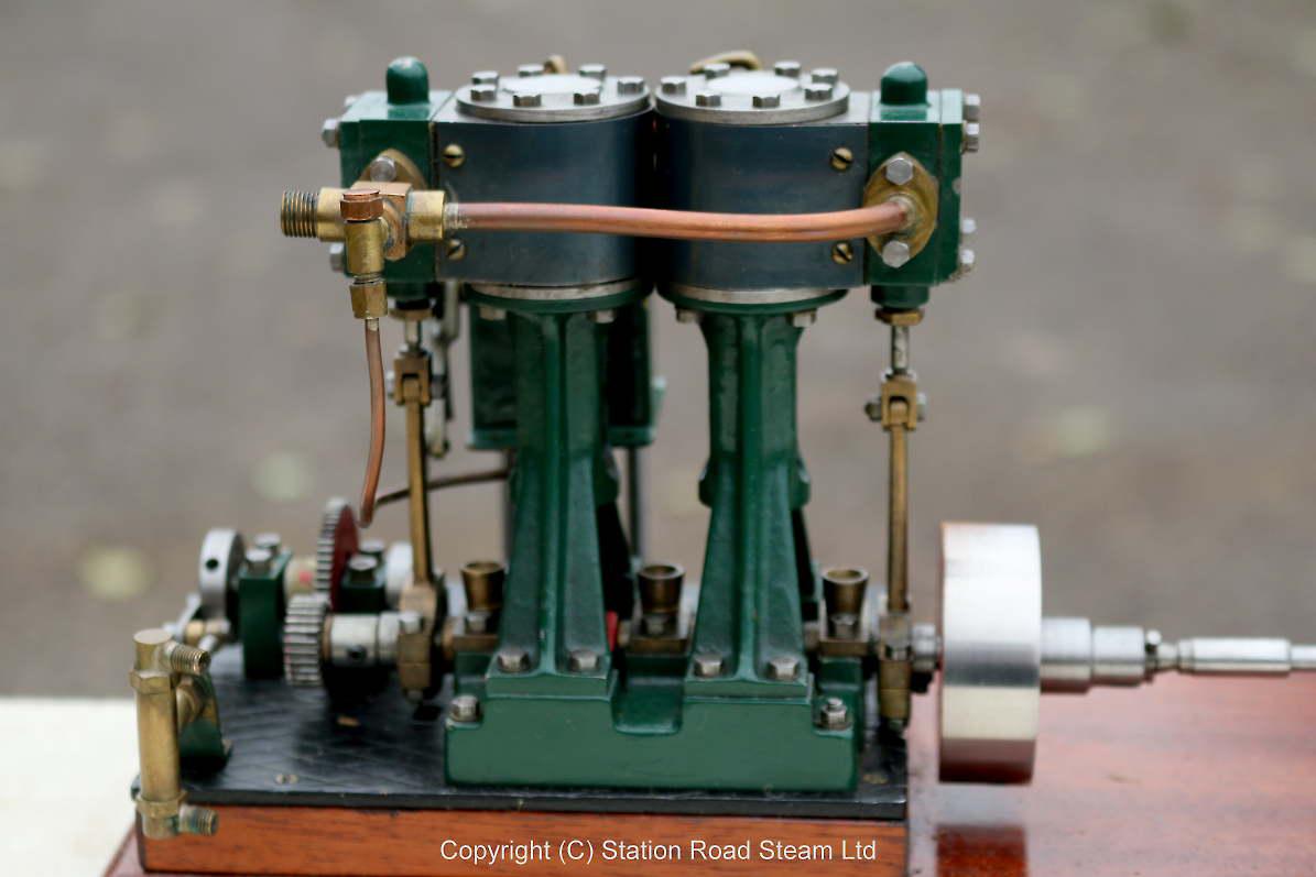 Stuart Double Ten engine with feed pump and lubricator