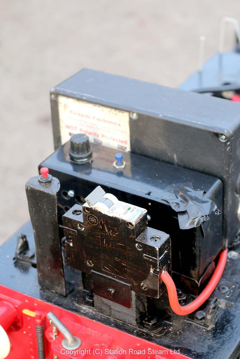 5 inch gauge North British 0-4-0 battery-electric shunter